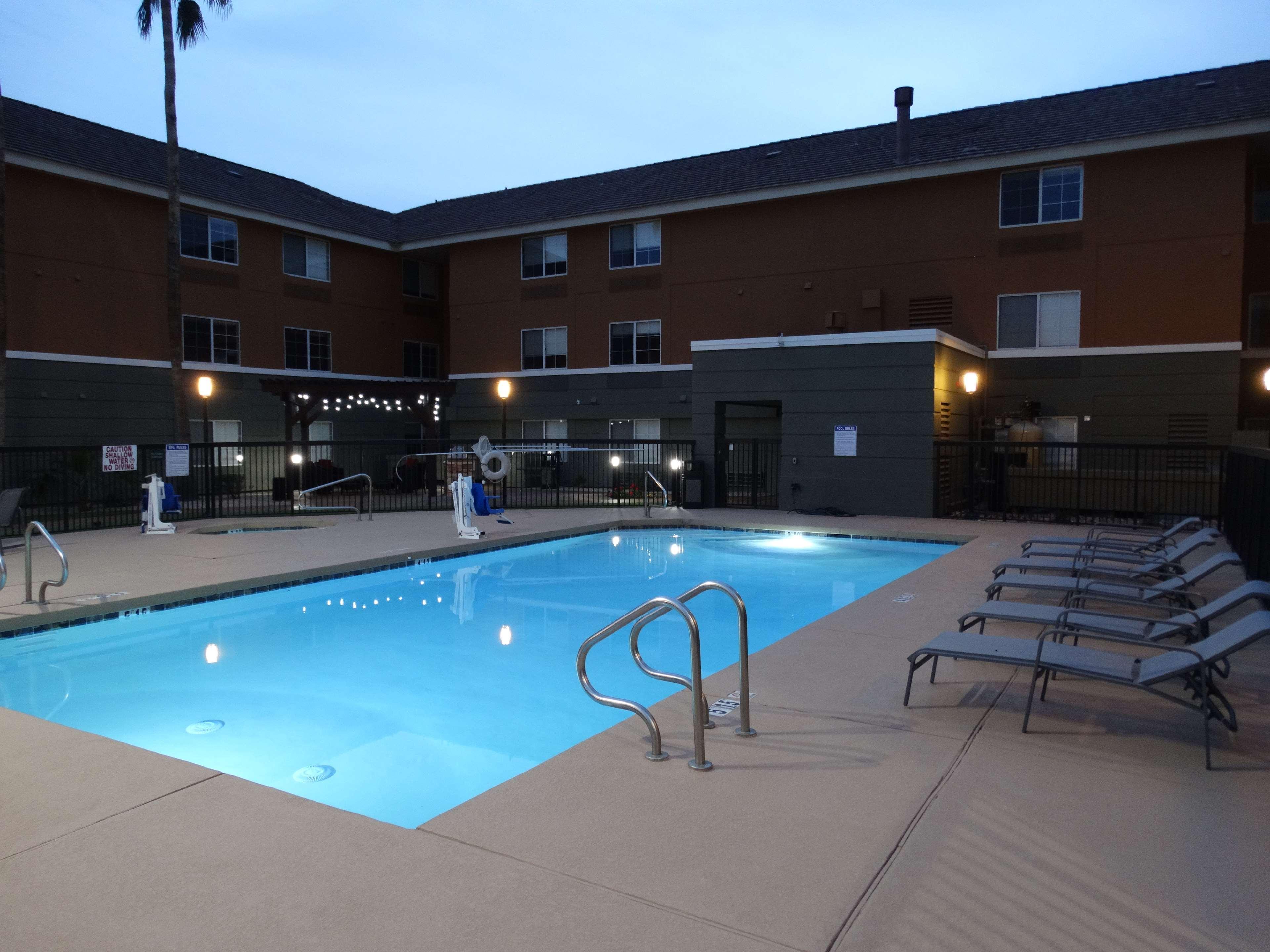 Best Western North Phoenix Hotel Exteriör bild