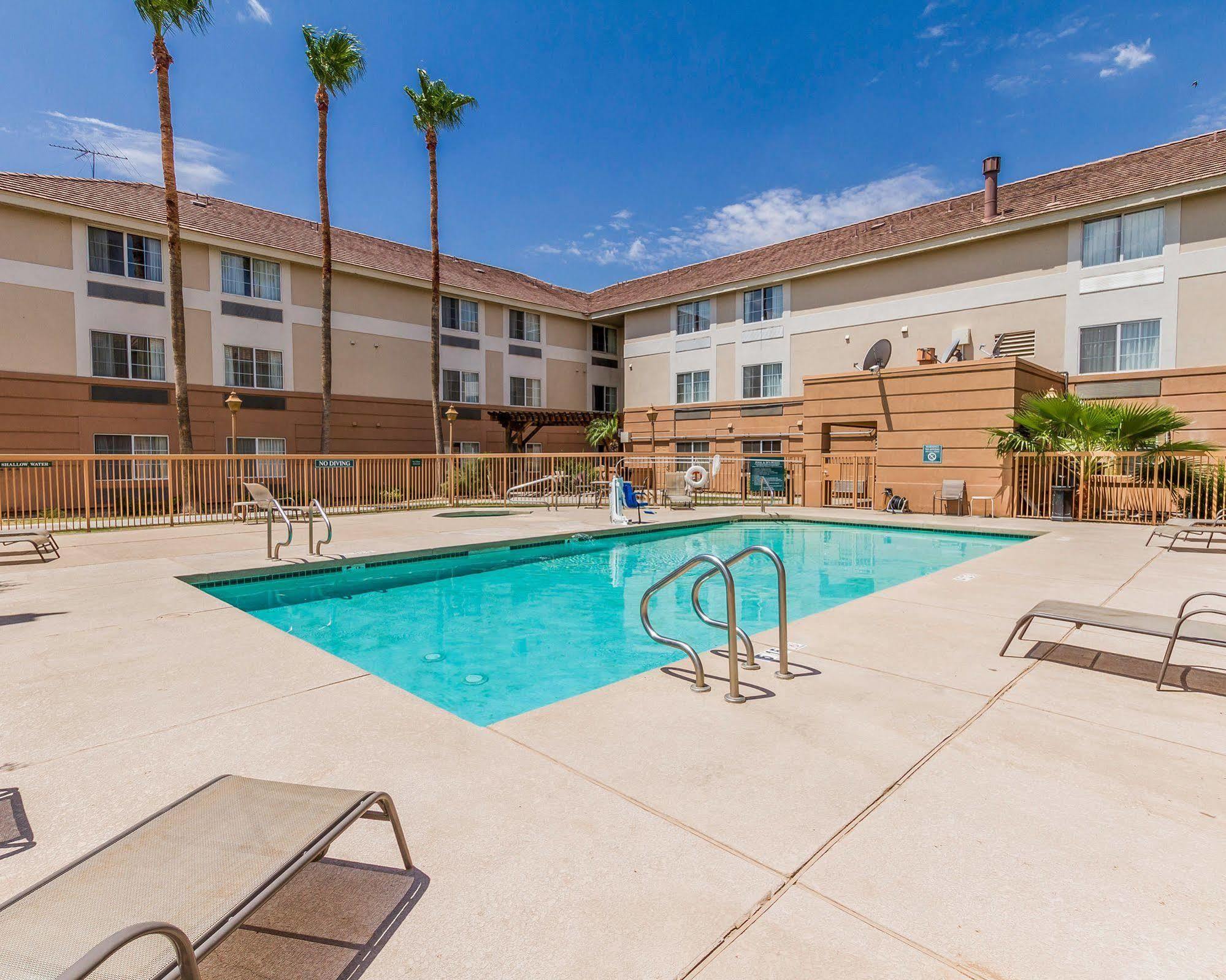 Best Western North Phoenix Hotel Exteriör bild